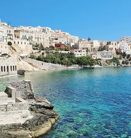 Christina Vari (Syros)